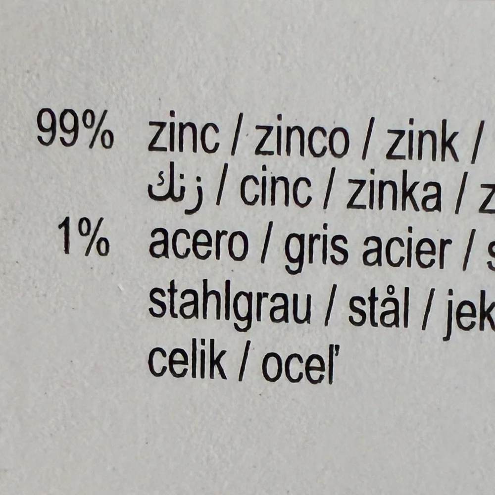 NWT. Zara Golden Two Pack of Rigid Metal Bracelets. - Picture 7 of 8